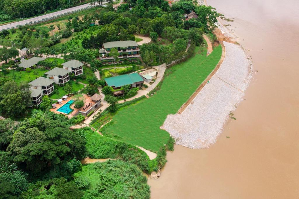 Bansaeo Garden and Resort