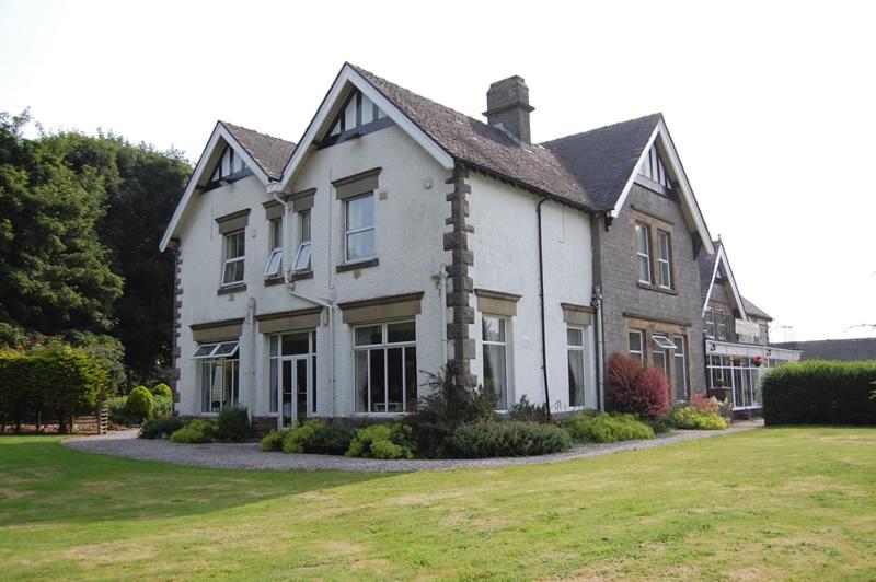 Peak District Apartment photo 2
