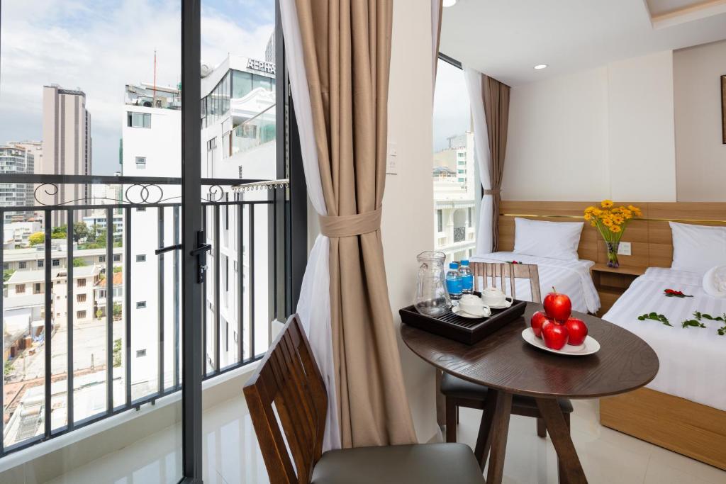X.O Hotel & Apartments