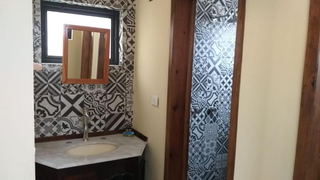 De las Flores Hotel photo 2