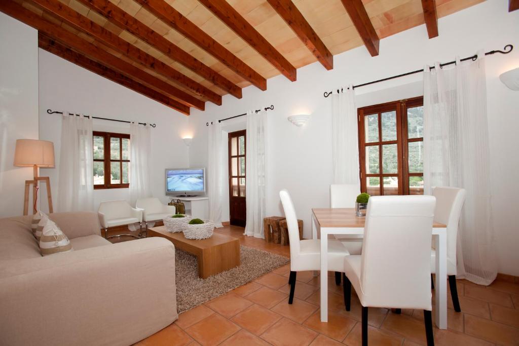 Hotel Apartament Sa Tanqueta De Fornalutx - Adults Only photo 1