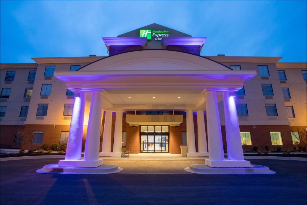 Holiday Inn Express & Suites Owings Mills-Baltimore Area, an IHG Hotel image