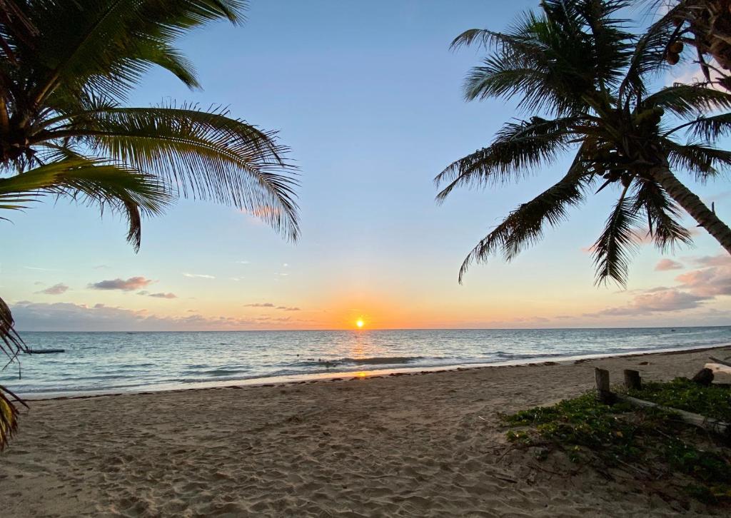 Little Corn Island Beach and Bungalow photo 2