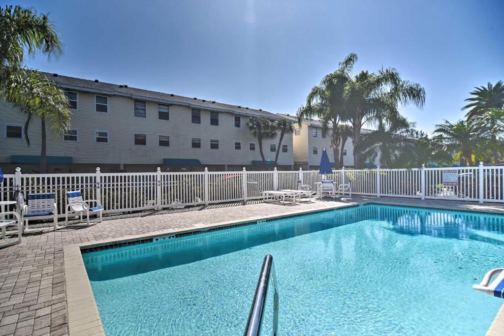 Condo with Stunning Water Views and Large Balcony! photo 1