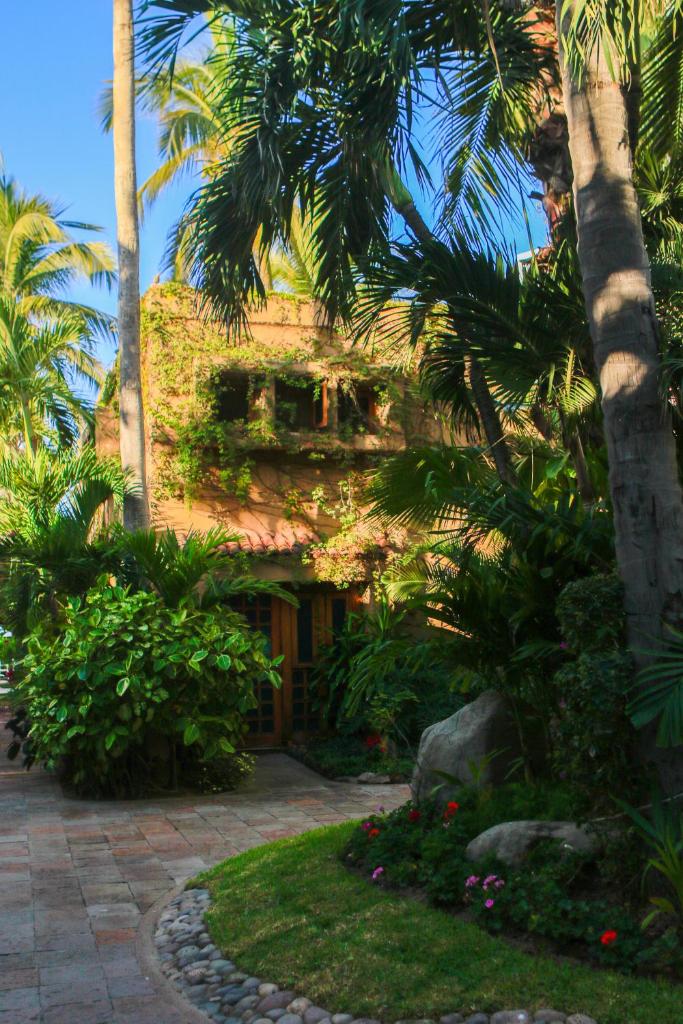 Villas El Rancho Green Resort photo 3