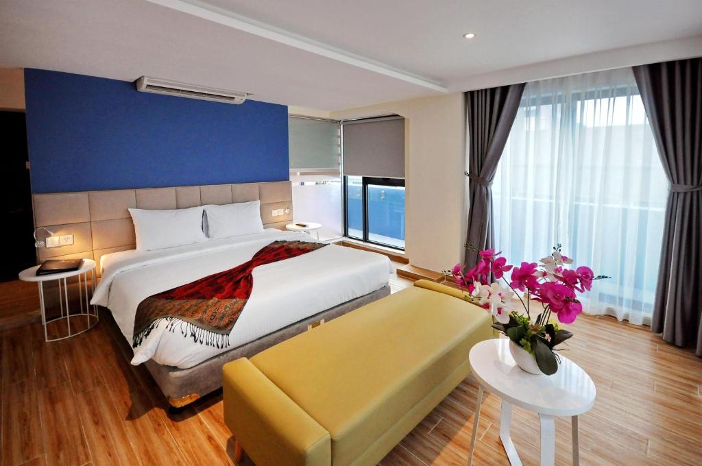 Двухместный (Номер с кроватью размера «king-size» и видом на море), ANRIZON HOTEL NHA TRANG