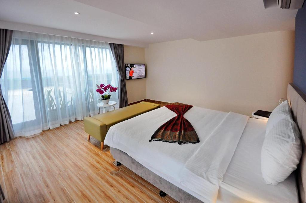 Двухместный (Номер с кроватью размера «king-size» и видом на море), ANRIZON HOTEL NHA TRANG