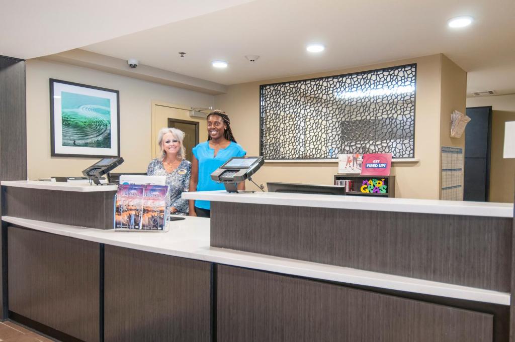 Candlewood Suites - Baton Rouge - College Drive, an IHG Hotel photo 1