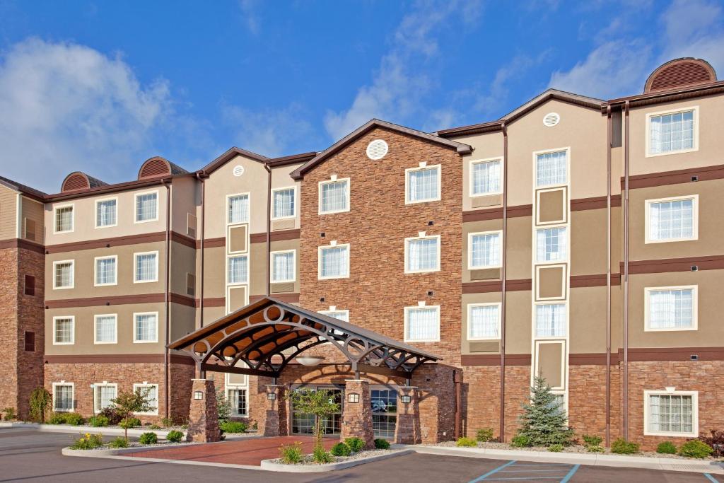 Staybridge Suites Elkhart, an IHG Hotel image