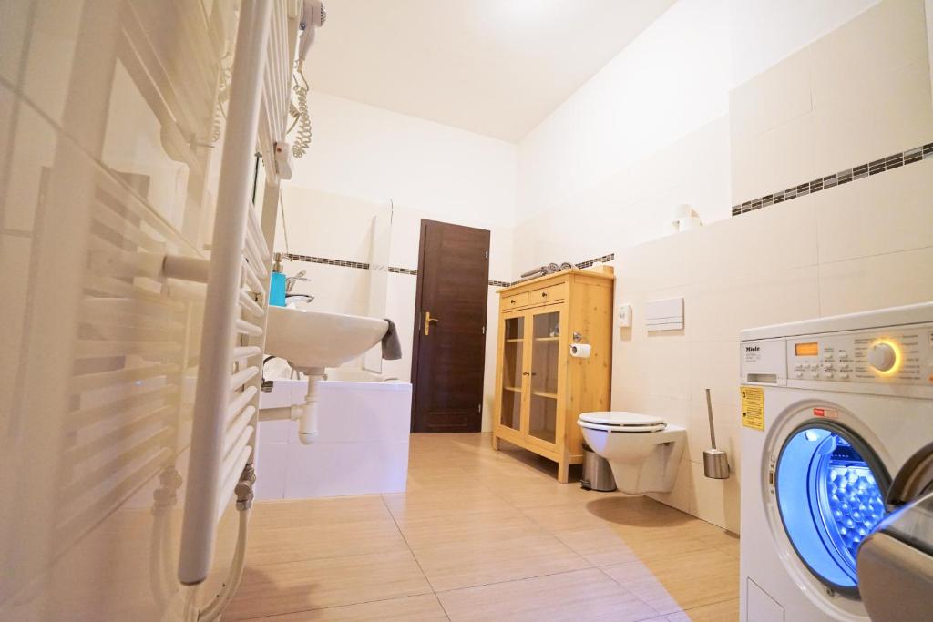 Апартаменты (Апартаменты с 2 спальнями), Jacob Brno Apartments