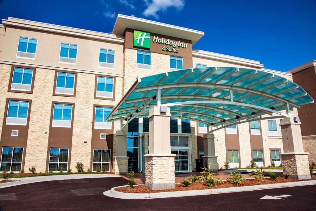 Holiday Inn Hotel & Suites Savannah Airport - Pooler, an IHG Hotel image