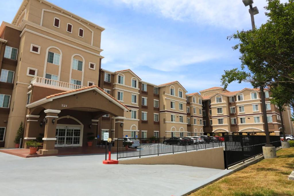Staybridge Suites Silicon Valley, an IHG Hotel image