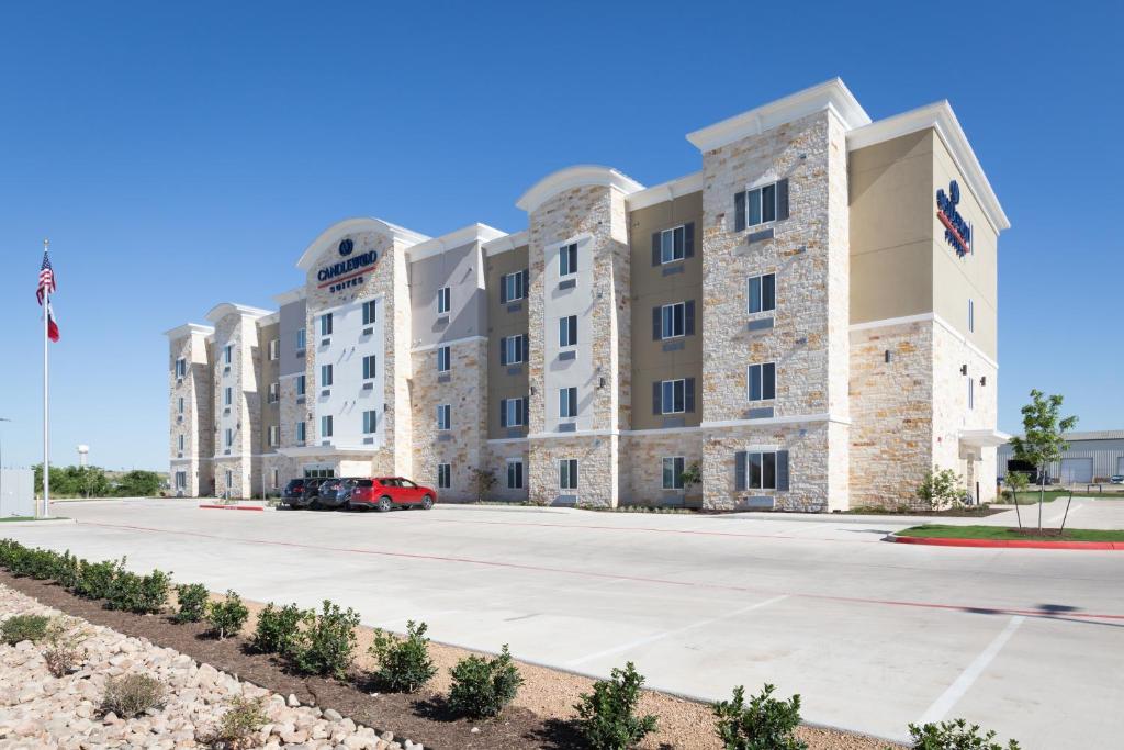 Candlewood Suites Buda - Austin SW, an IHG Hotel image