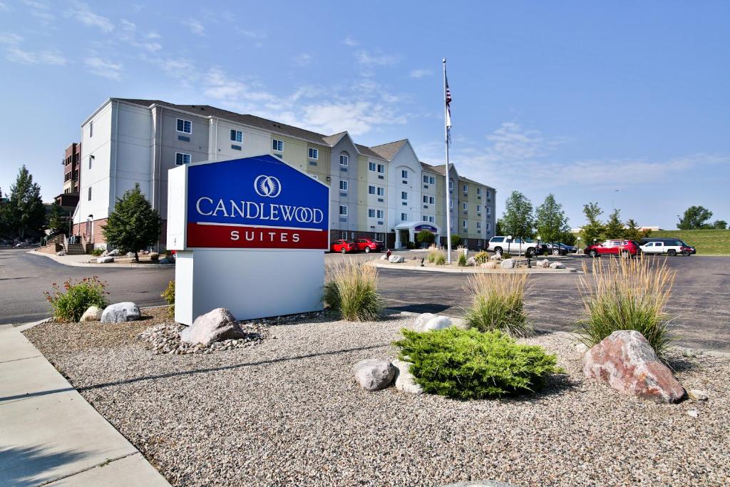Candlewood Suites Bismarck, an IHG Hotel image
