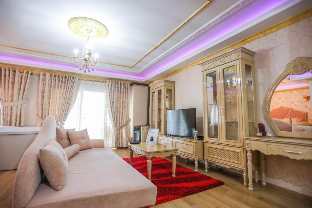 Luxurious Apartment Lake View Pogradec photo 4