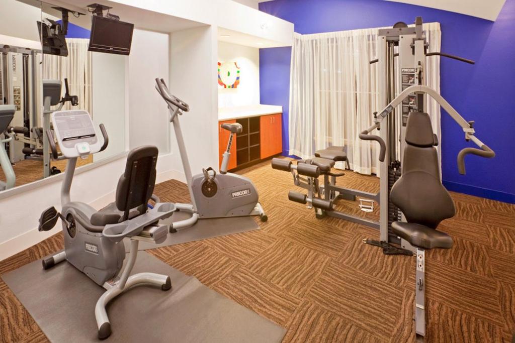 Candlewood Suites Dallas Fort Worth South, an IHG Hotel photo 4