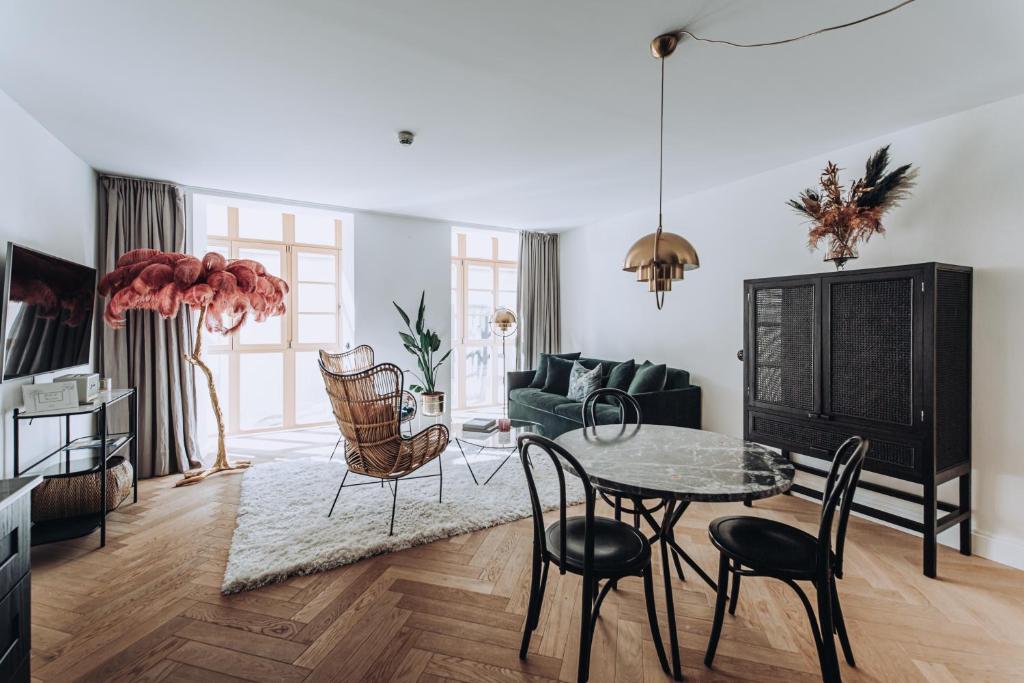 Сьюит (Суперлюкс), Ocho Suites & Kitchen