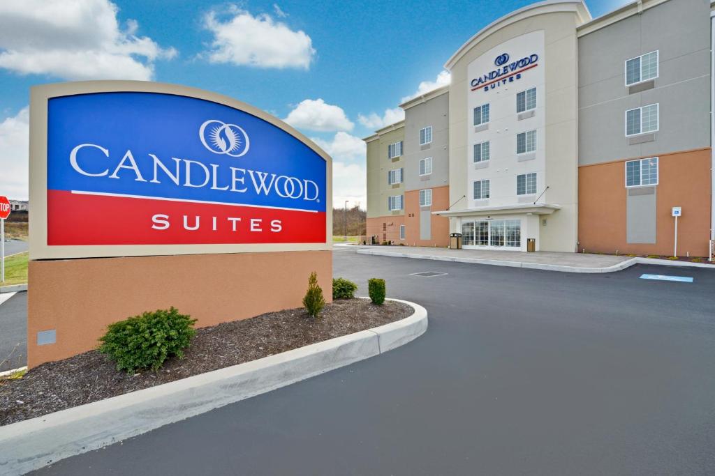 Candlewood Suites Harrisburg - Hershey, an IHG Hotel image