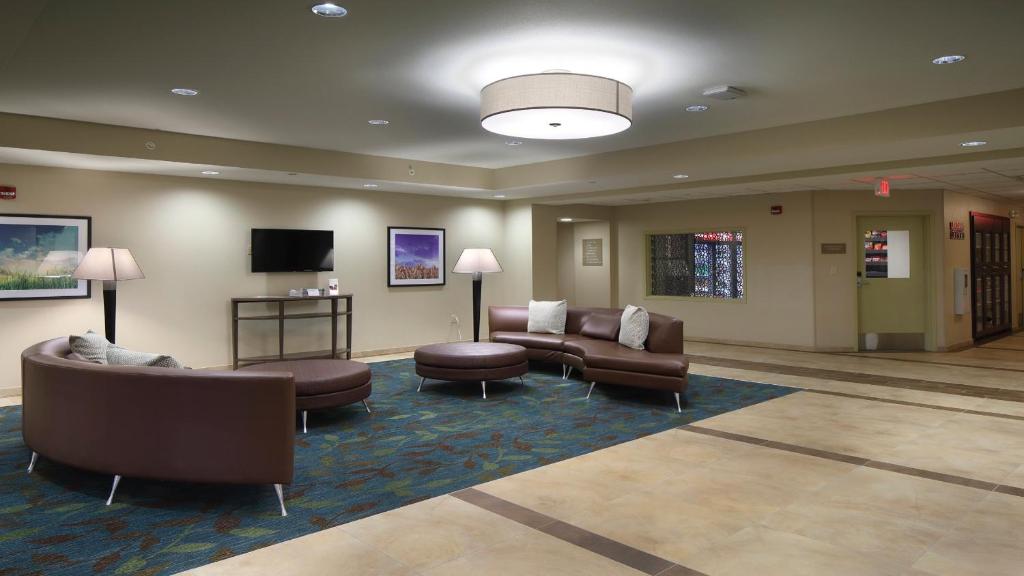 Candlewood Suites - Newark South - University Area, an IHG Hotel photo 4