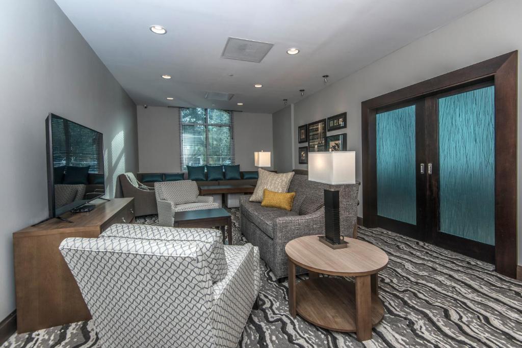 Staybridge Suites Charleston - Mount Pleasant, an IHG Hotel photo 1