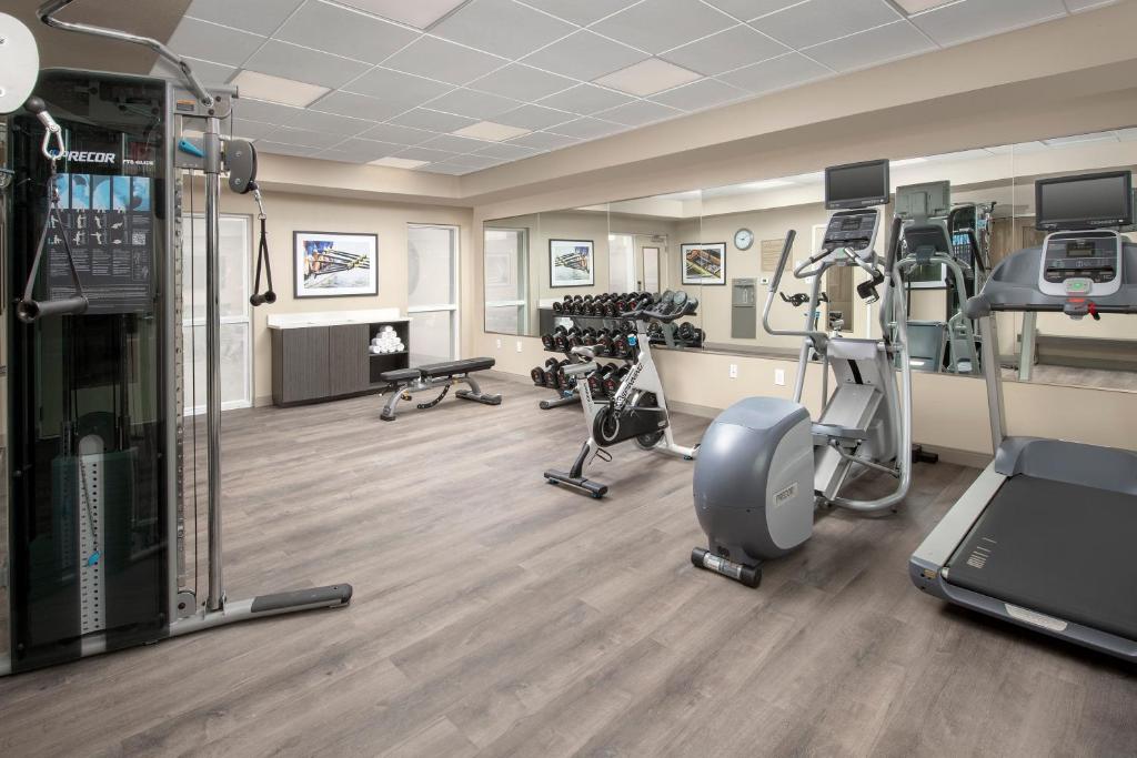 Candlewood Suites Alexandria West, an IHG Hotel photo 1