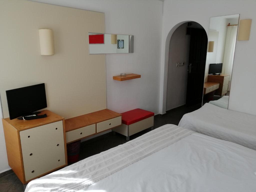 Serhan Hotel photo 1