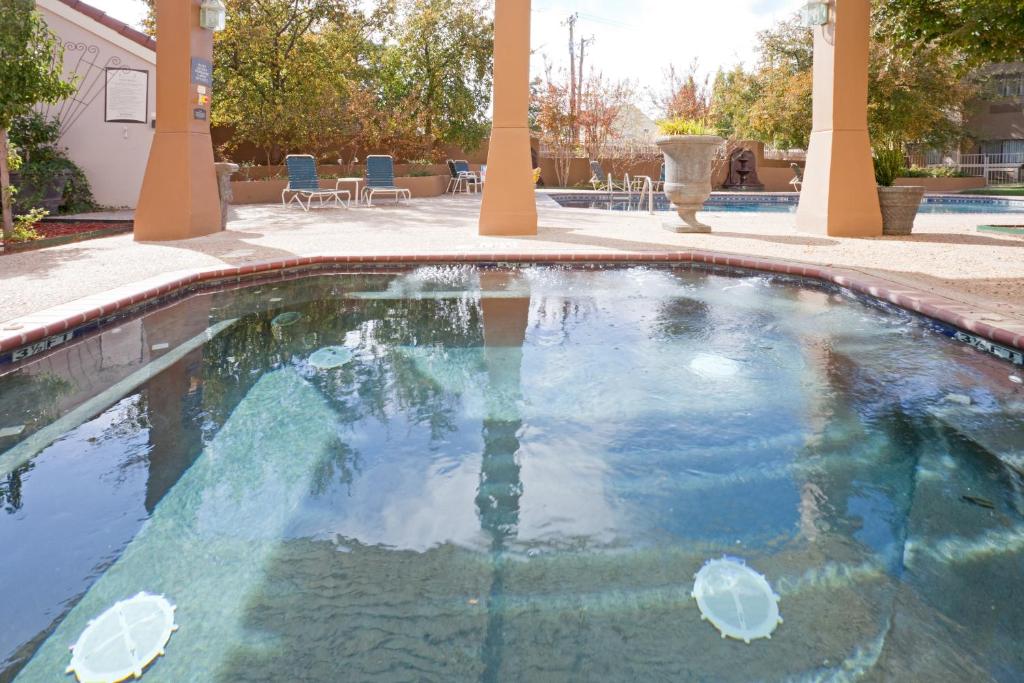 Staybridge Suites Lubbock-University Area, an IHG Hotel photo 4