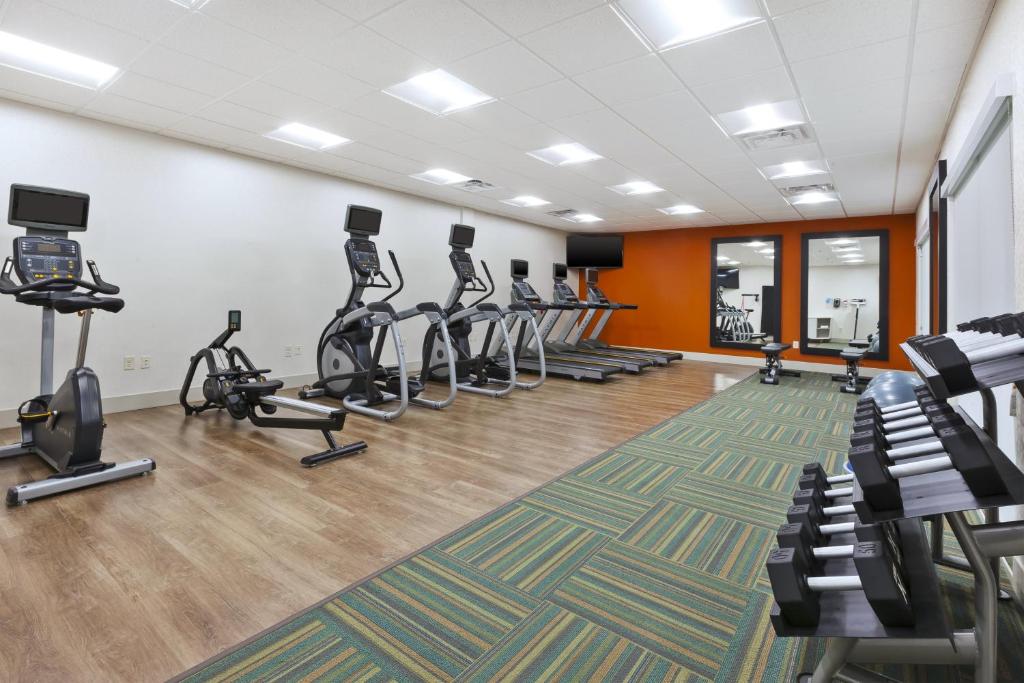 Holiday Inn Express & Suites - Painesville - Concord, an IHG Hotel photo 3