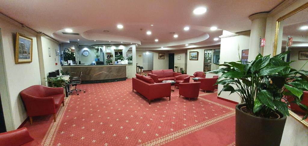 Hotel Europa photo 1