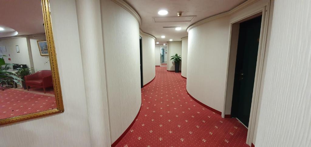Hotel Europa photo 2