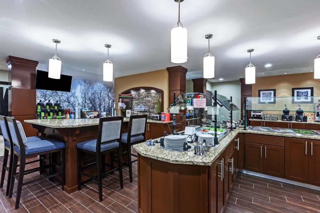 Staybridge Suites Fort Worth Fossil Creek, an IHG Hotel photo 4