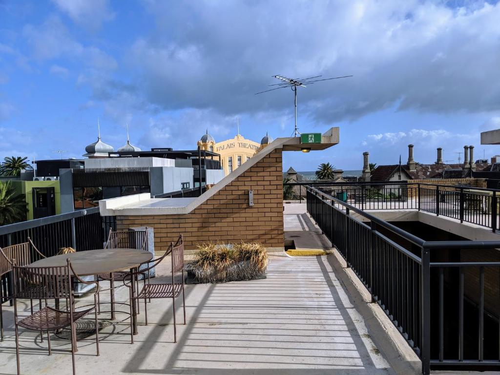 Acland Street Studio Apartment FREE PARKING photo 3