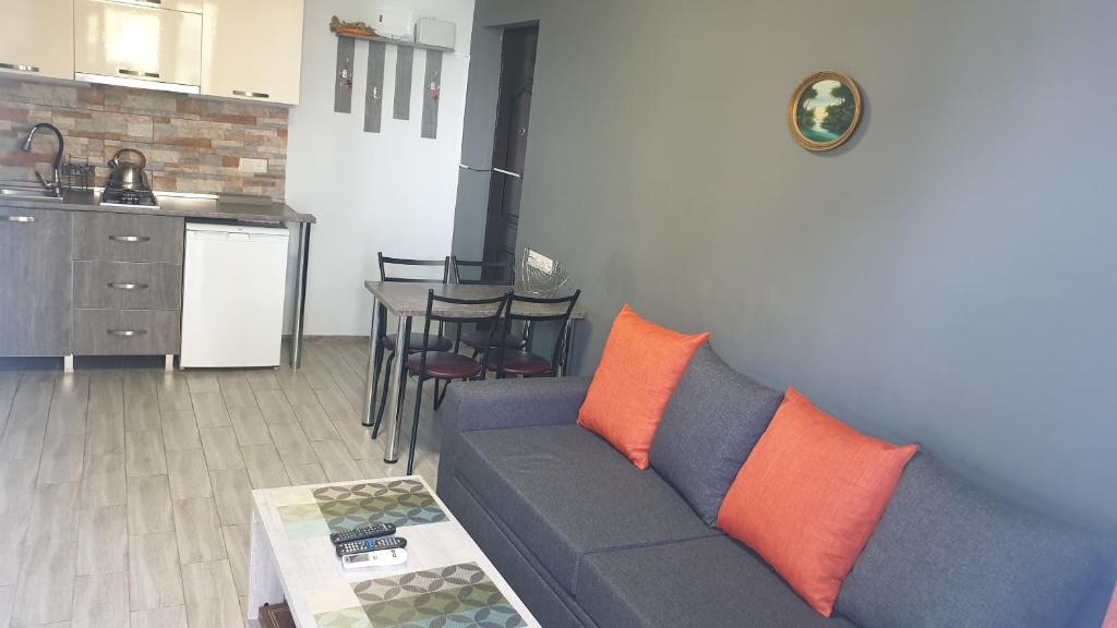 Apartment near the Beach Batumi-Gonio photo 3