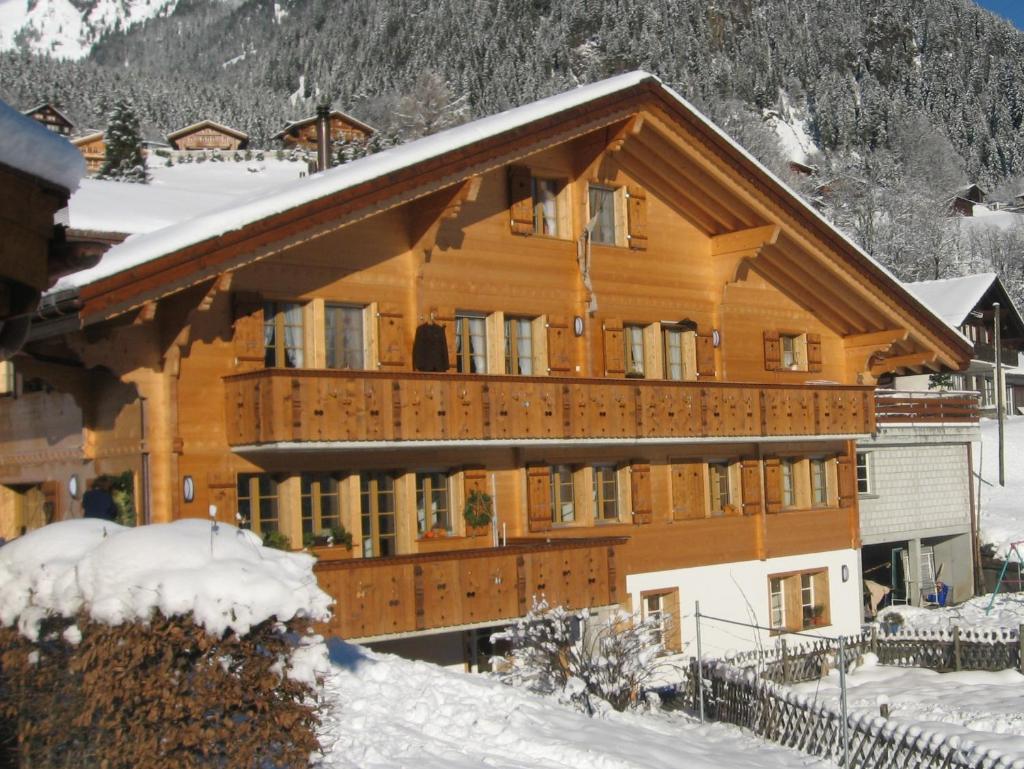 Chalet uf em Stutz 2 photo 1