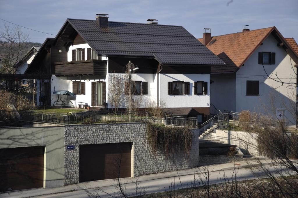 Apartman Ksenija Delnice photo 2