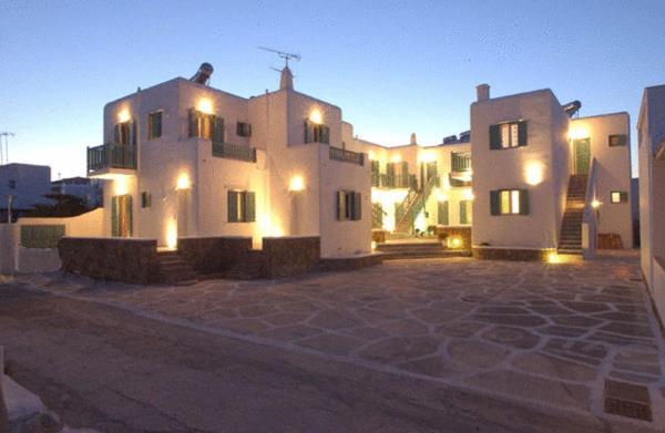 Yanna Luxury Suites (Asteri Suites) photo 1