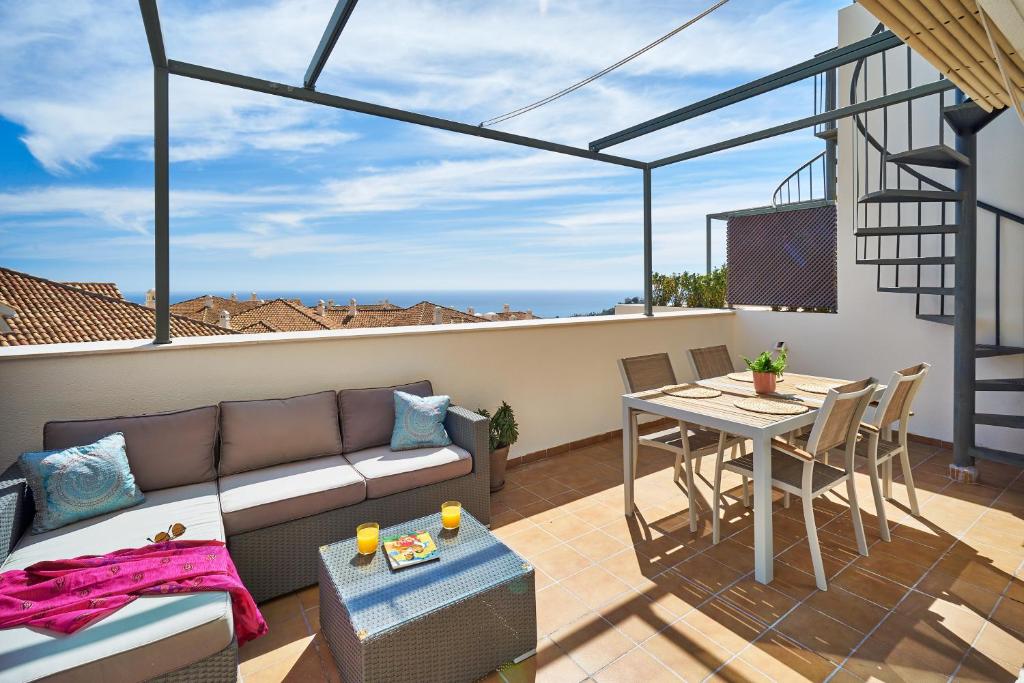 Sea View Penthouse, Pool, Privacy, Benalmadena photo 3