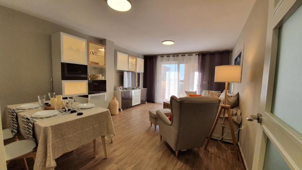 Apartamento ÁTICO SOL Los Miradores del Puerto photo 3