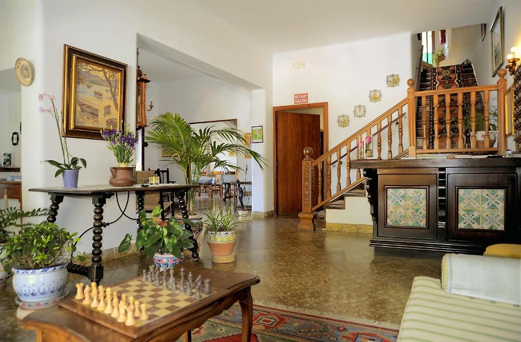 Hostal Los Pinos photo 4