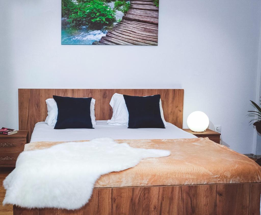 Studio Apartment in Center With Panoramic Old Town View photo 1