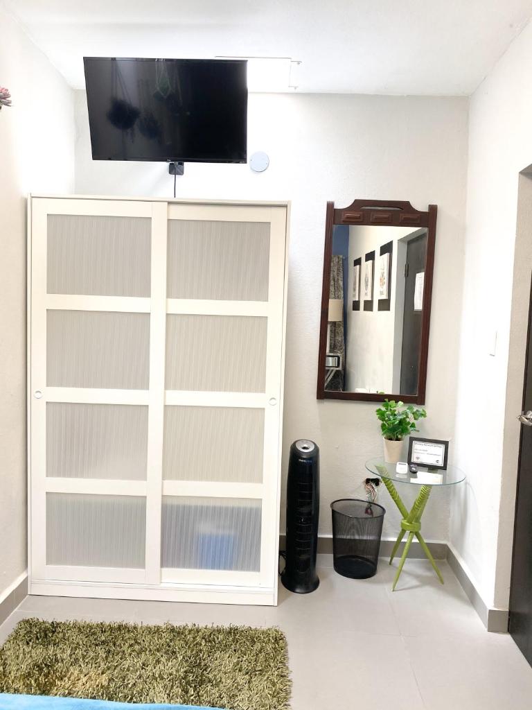 Isla Verde By The Beach Guest House photo 3