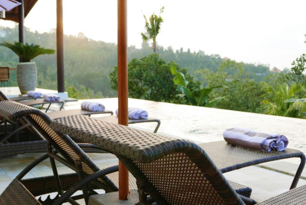 Bali Mimpi luxurious villa with great ocean views! photo 3