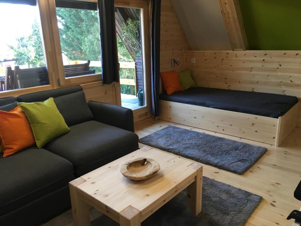 Wooden Apartman Prémium Jacuzzival photo 2
