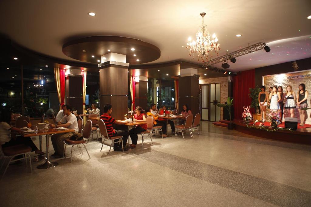 Семейный (Семейный номер), Отель Boon Siam