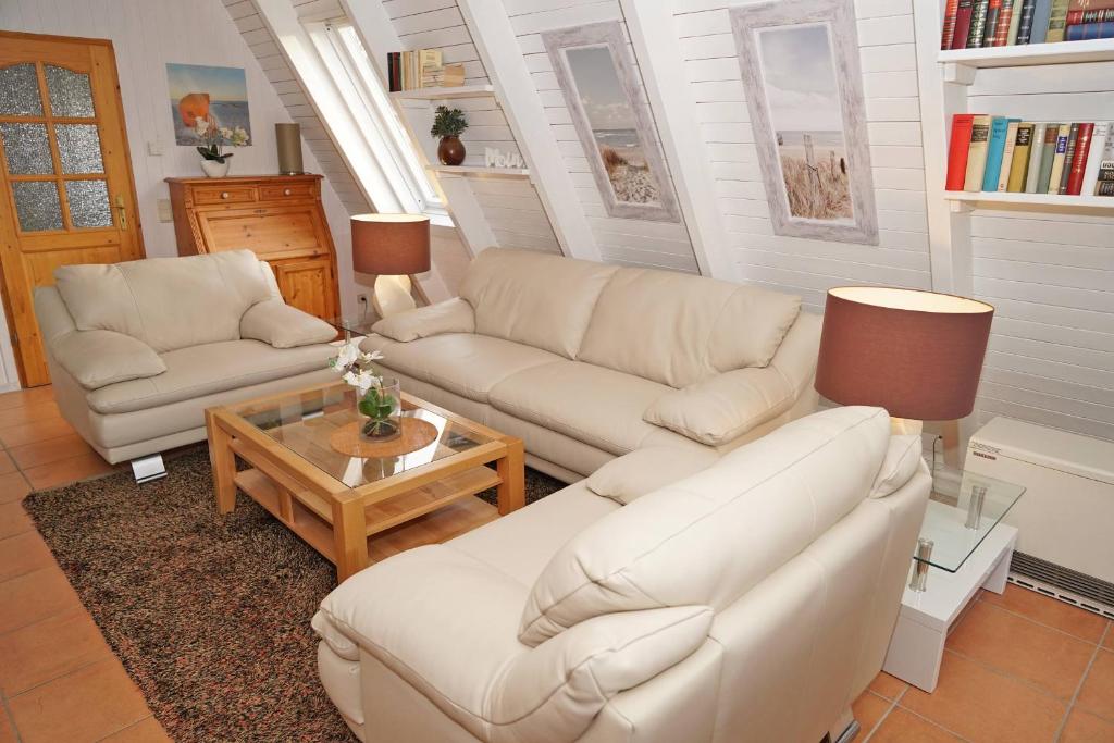 Zeltdachhaus mit TV im Schlafzimme photo 1