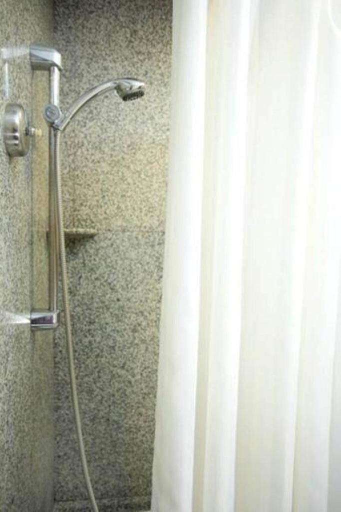 Одноместный (Улучшенный одноместный номер), Отель Majestic Suites
