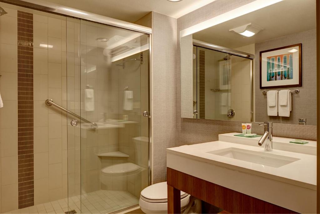 Hyatt Place Calgary Airport - Tap to explore photos