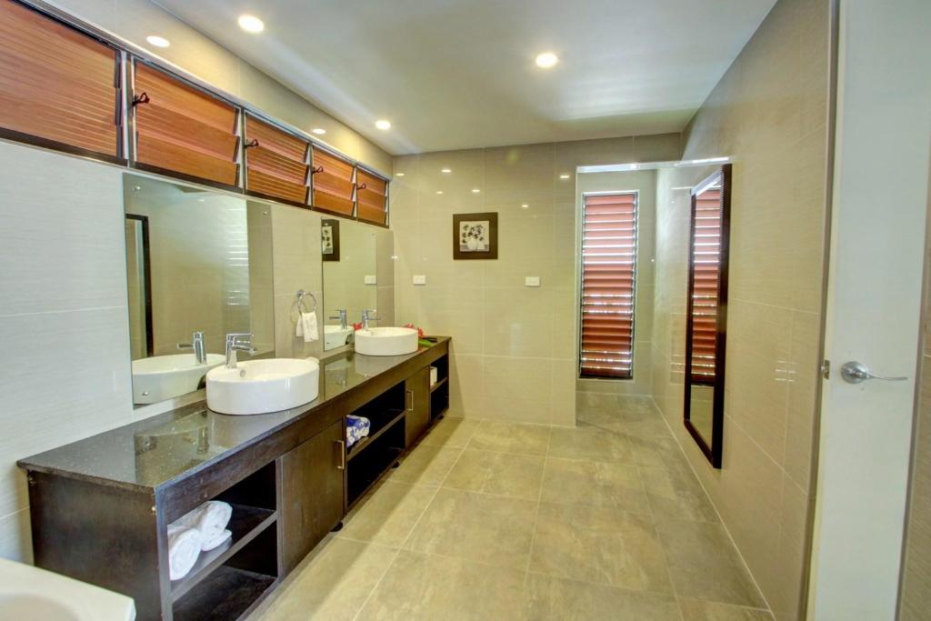 Nila Beach Resort photo 4