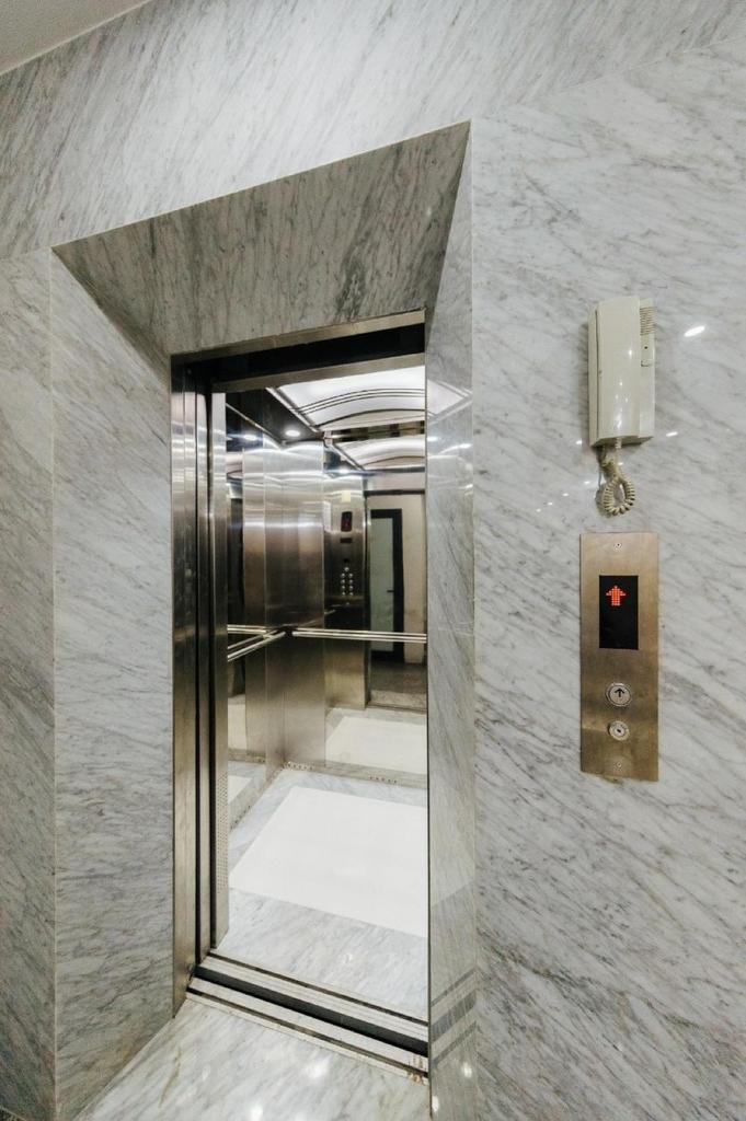 [Happinest] Center West Lake Apartment - Xuan Dieu Street