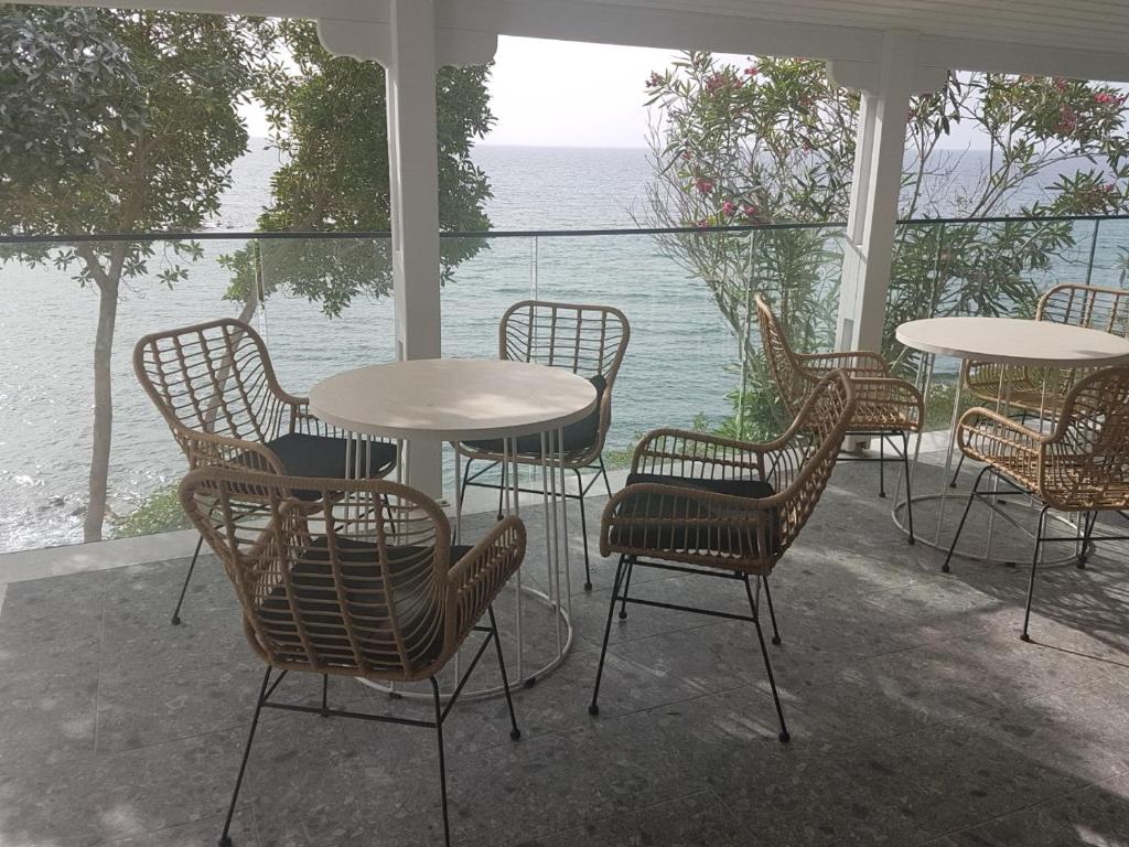 E.J. Pyrgos Bay Hotel photo 4